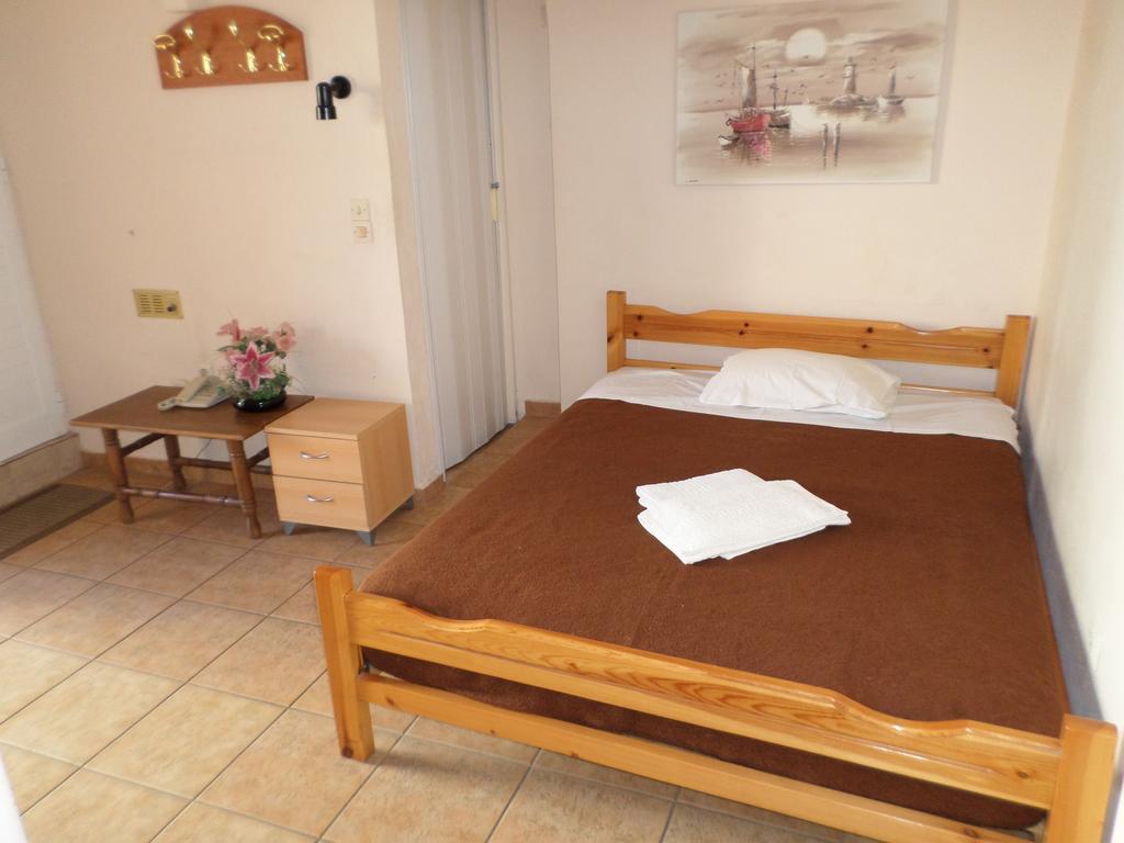Tina Hotel Chania  Bilik gambar