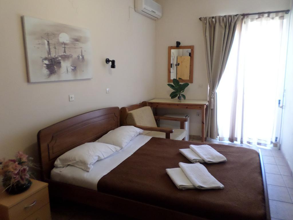 Tina Hotel Chania  Bilik gambar