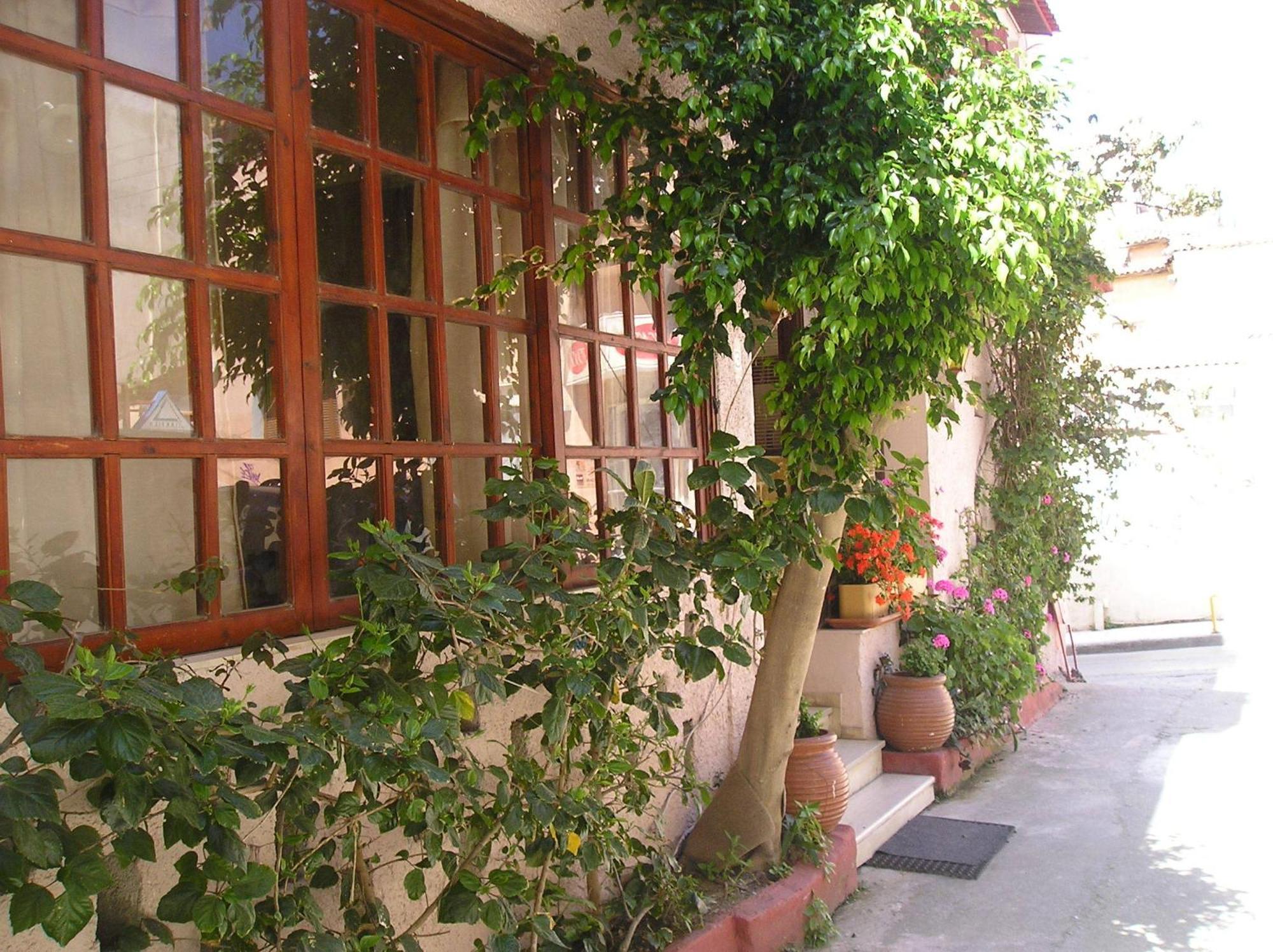 Tina Hotel Chania  Luaran gambar